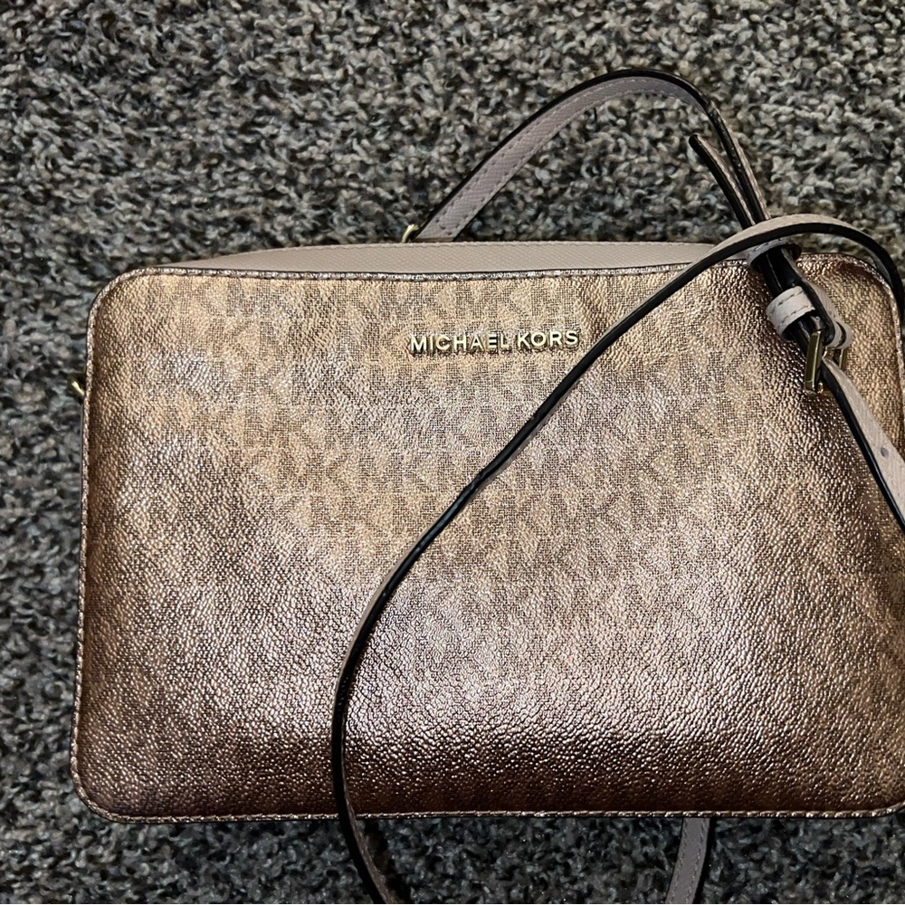 Michael Kors crossbody